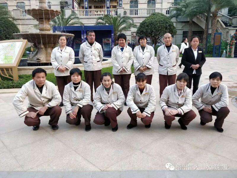 专业的保洁队伍离不开克莱森高压水枪